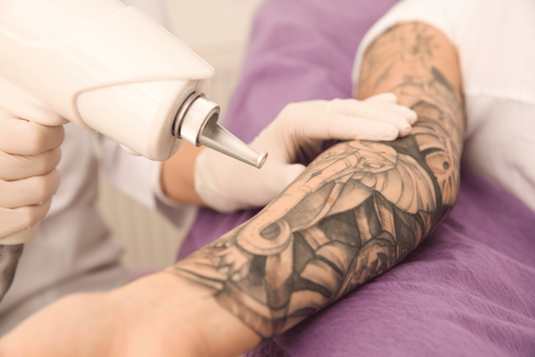 The level of discomfort varies from person to person, depending on factors such as pain tolerance, tattoo location, and ink density.